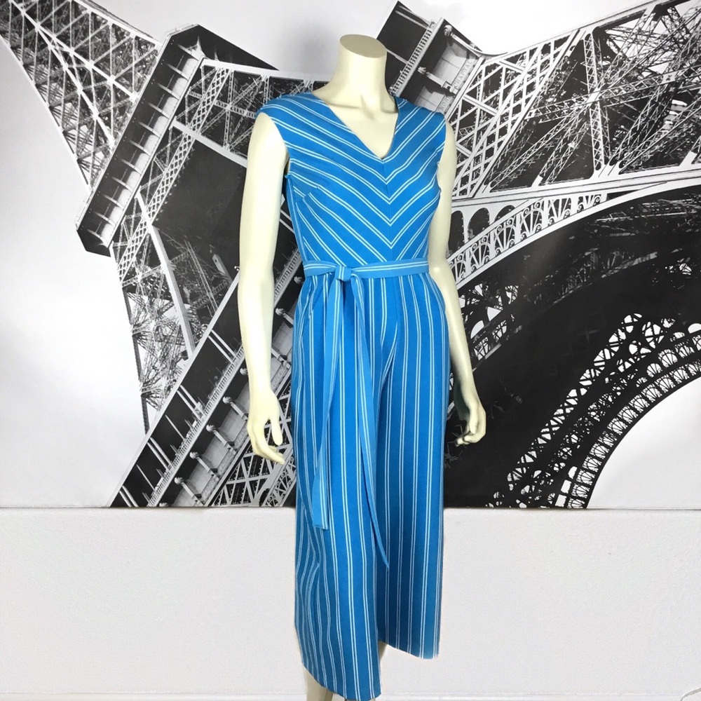 NEW YORK & COMPANY Cropped Jumpsuit NWT